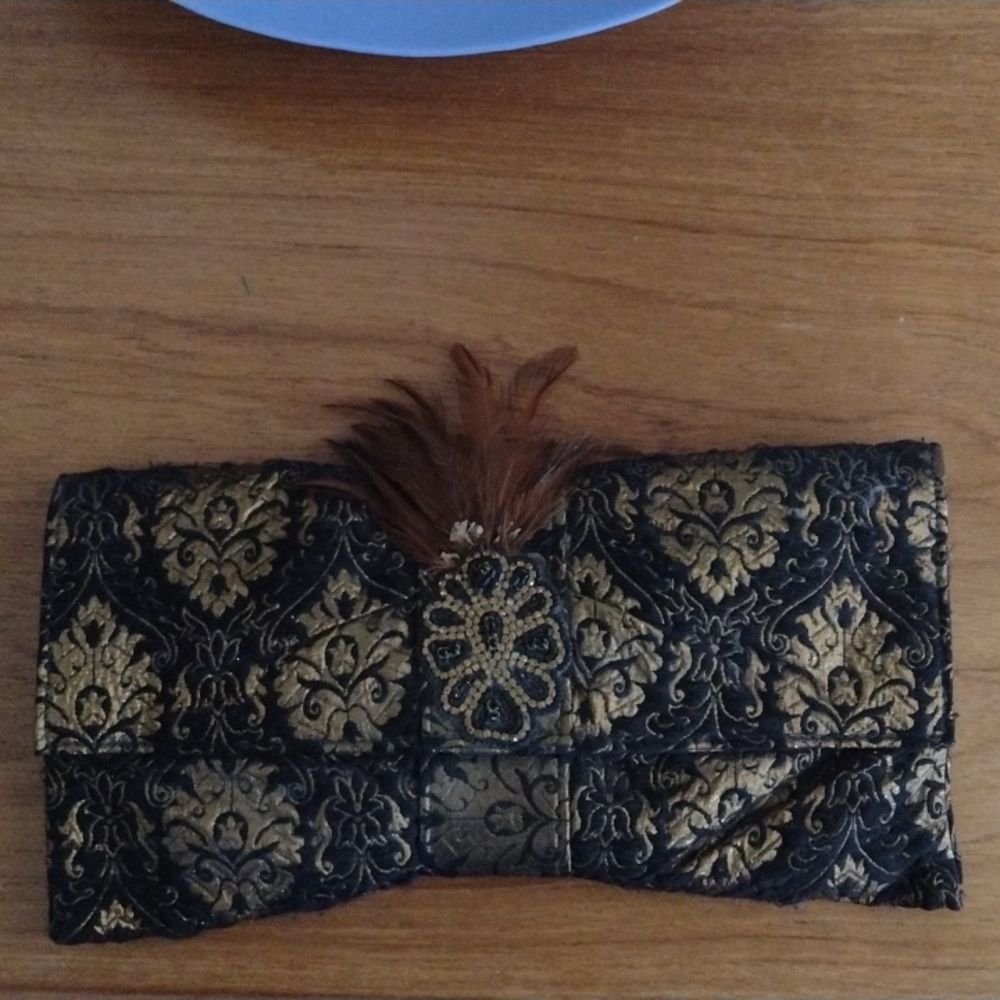 Deepa Gurnani Fabric evening clutch.